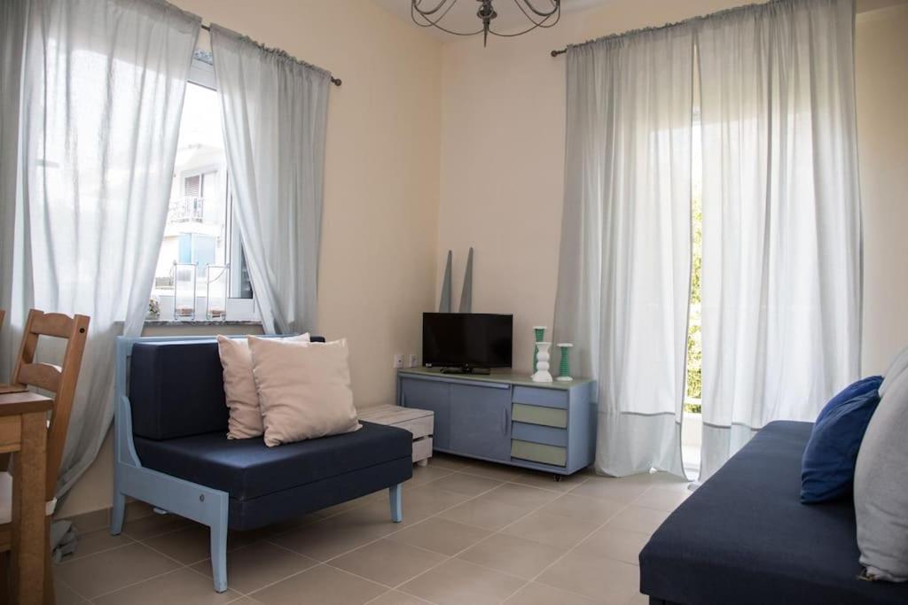 Blue Theros Apartments Paralia Dionysiou Exterior foto